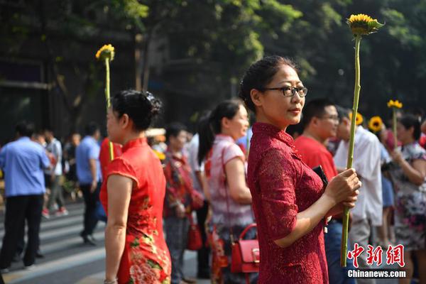  青春創(chuàng)世紀(jì)