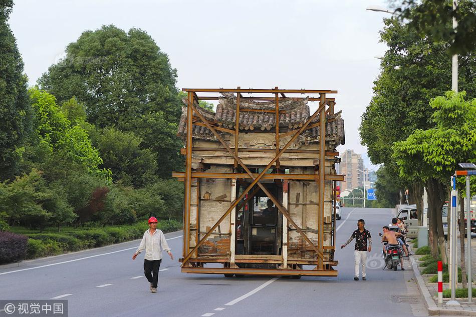 小鎮(zhèn)反面